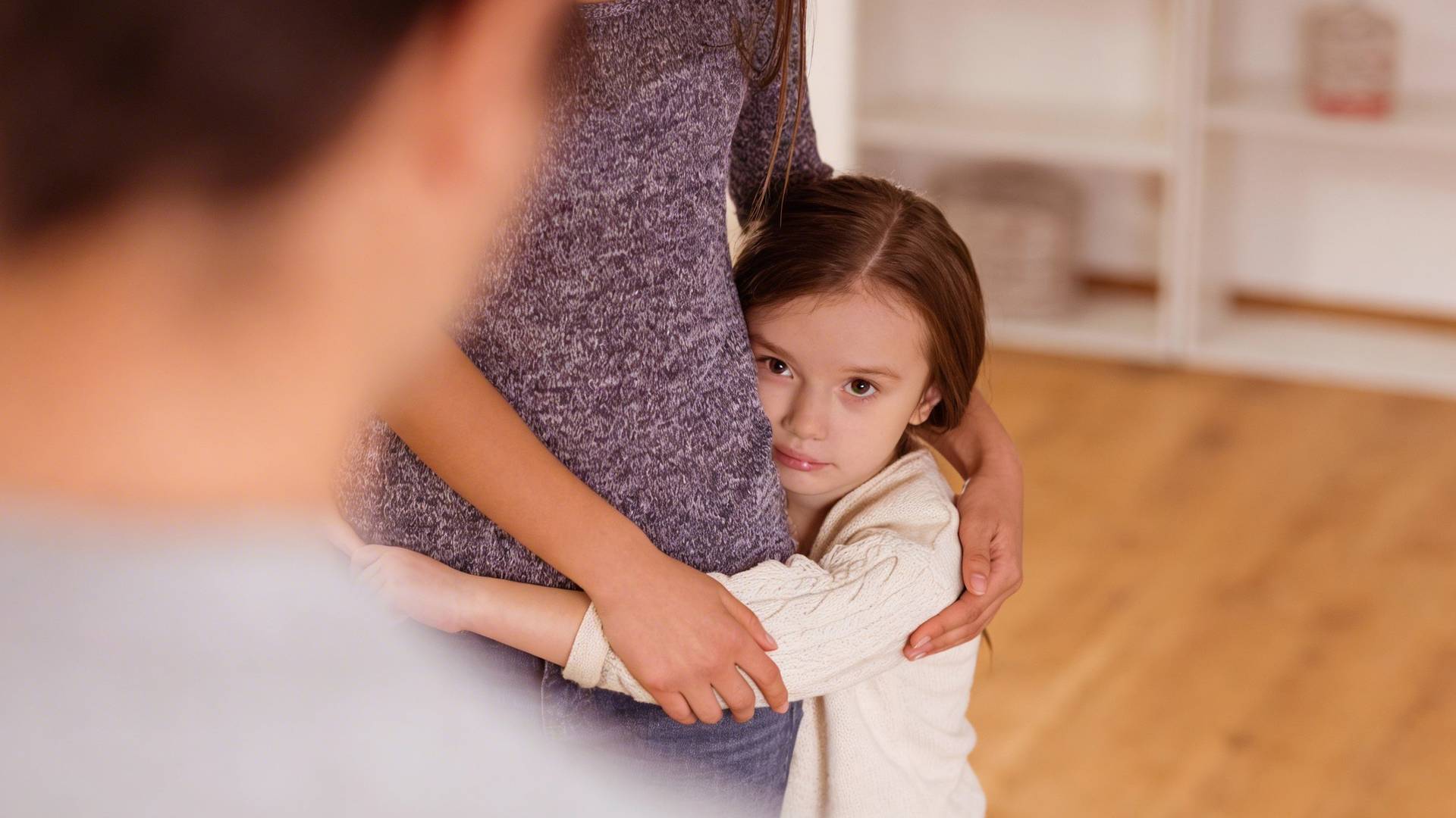 Alienating parent behavior in parental alienation — the drama triangle